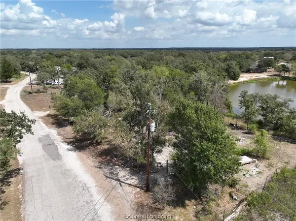 100 Hill Loop RD, Somerville, TX 77879