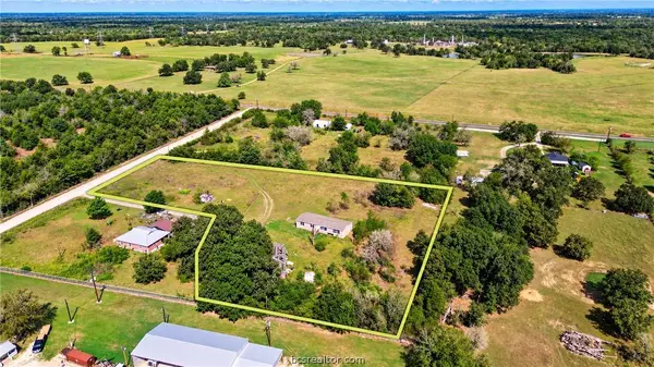 5723 FM 1372, North Zulch, TX 77872