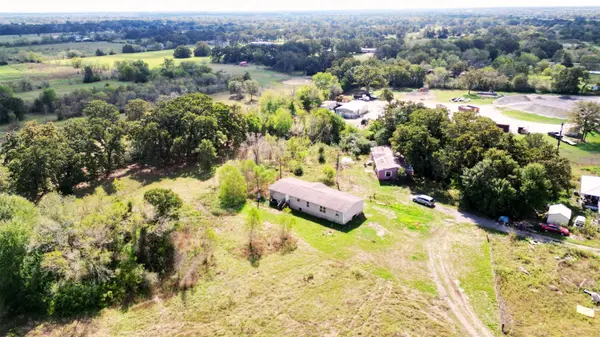 5723 Fm-1372, North Zulch, TX 77872