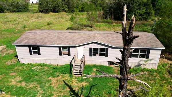 5723 Fm-1372, North Zulch, TX 77872