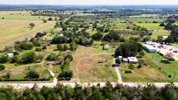 5723 Fm-1372, North Zulch, TX 77872