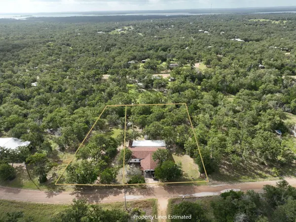 516 Wilderness RD, Somerville, TX 77879