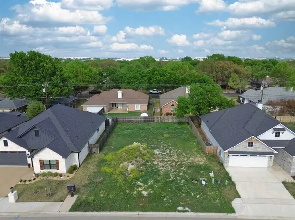 1521 Tranquility TRL, Woodway, TX 76712