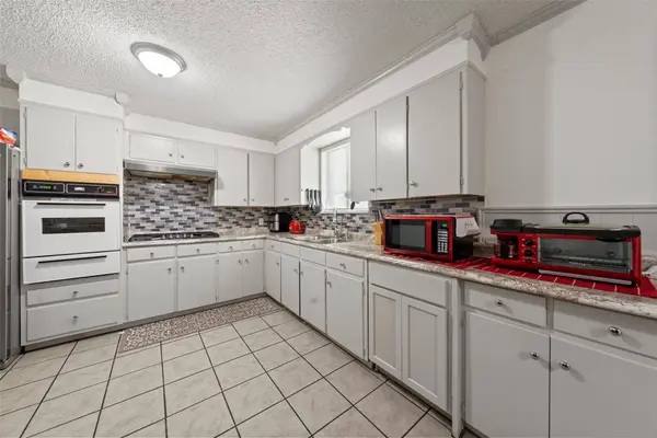 1001 N 57 th ST, Waco, TX 76710