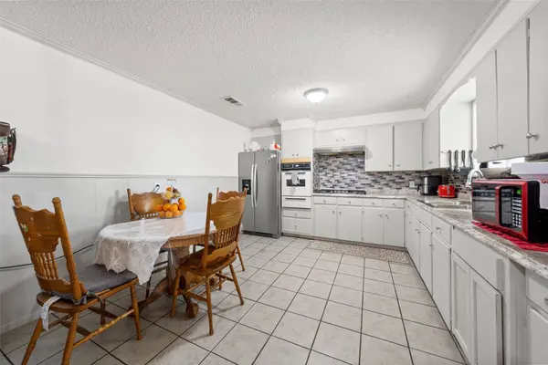 1001 N 57 th ST, Waco, TX 76710