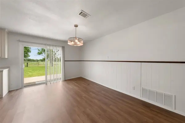 527 N Dison DR, Robinson, TX 76706