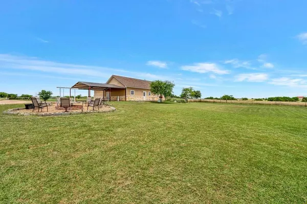 355 Texas 236 HWY, Moody, TX 76557