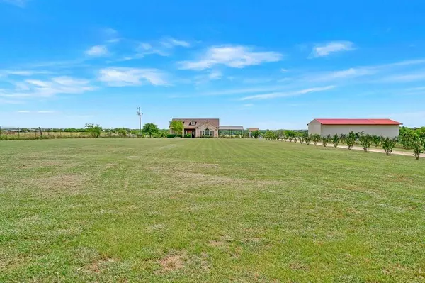 355 Texas 236 HWY, Moody, TX 76557