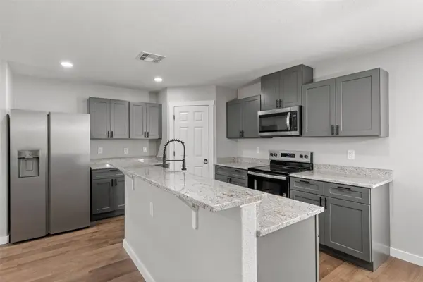 1717 Gurley LN, Waco, TX 76706