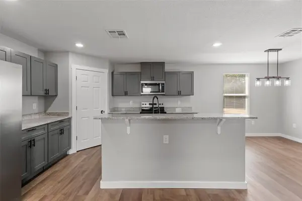 1717 Gurley LN, Waco, TX 76706