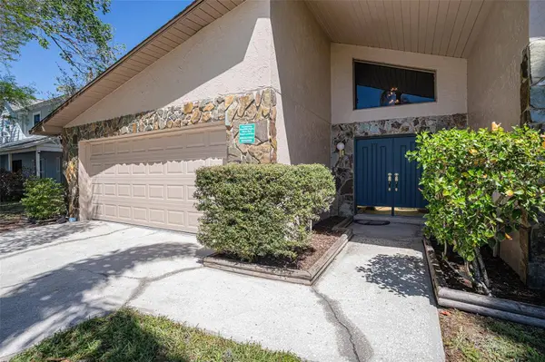 16405 ASHWOOD DR, Tampa, FL 33624