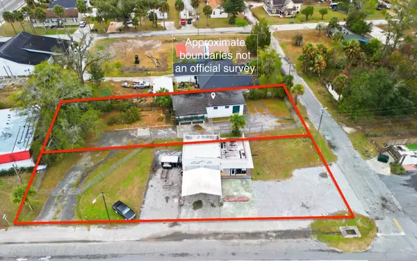 817 W HOWARD ST, Live Oak, FL 32064