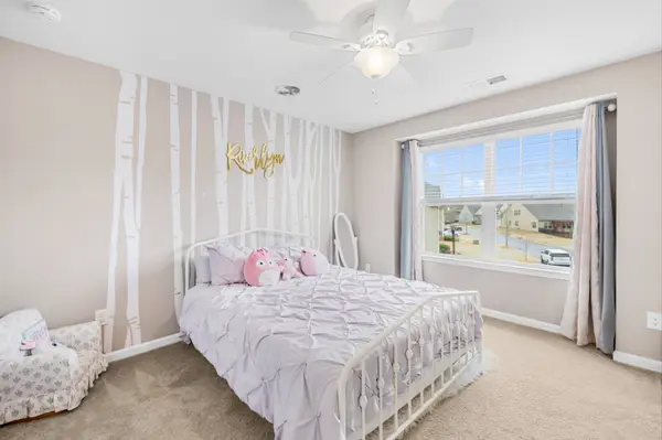 Guess Room 1