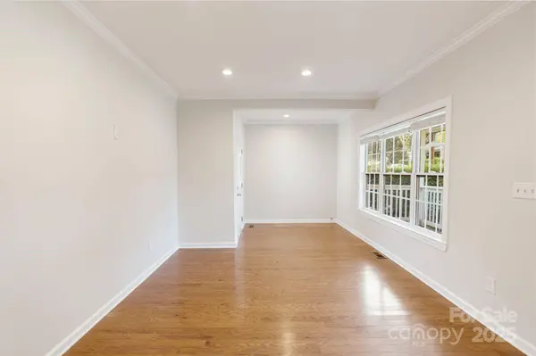 215 Cedar ST, Belmont, NC 28012