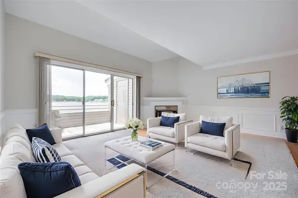 14053 Queens Harbor RD, Charlotte, NC 28278