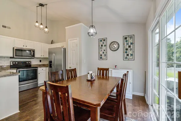 406 Courtland CT, Kannapolis, NC 28081