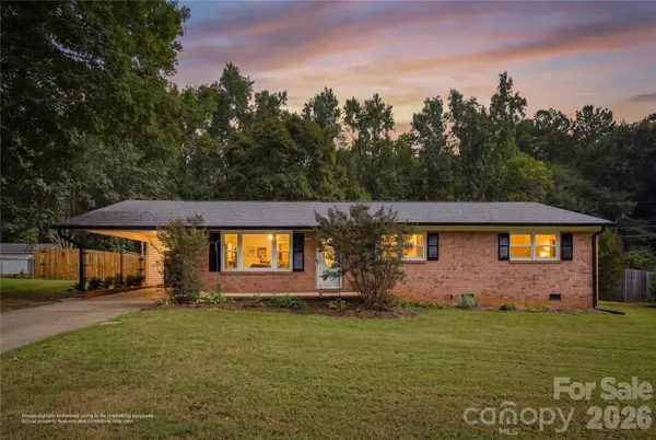 2626 Fairgreen DR