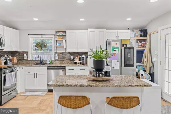 519 CAINS MILL RD, Williamstown, NJ 08094