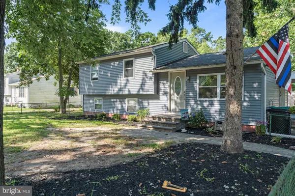 519 CAINS MILL RD, Williamstown, NJ 08094