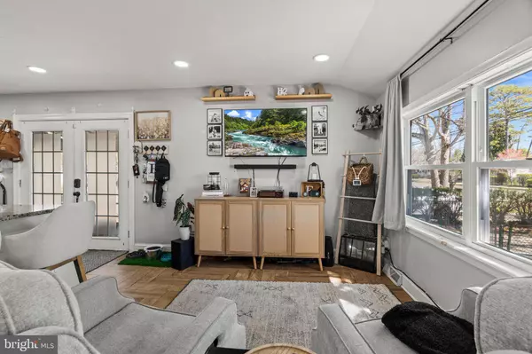 519 CAINS MILL RD, Williamstown, NJ 08094