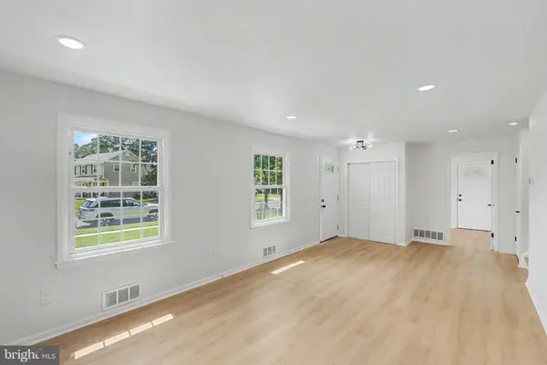 232 WINDING WAY RD, Stratford, NJ 08084