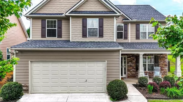 18 Crown DR, Dallas, GA 30132