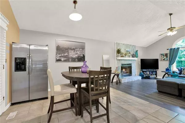 274 Paces Lakes DR, Dallas, GA 30157