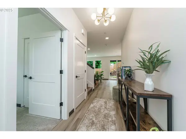 2302 S ROYAL CT, Ridgefield, WA 98642
