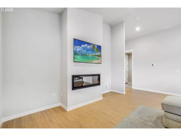 13203 NE 83RD WAY, Vancouver, WA 98682