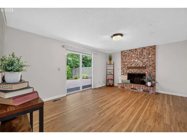 10916 NW 29TH AVE, Vancouver, WA 98685
