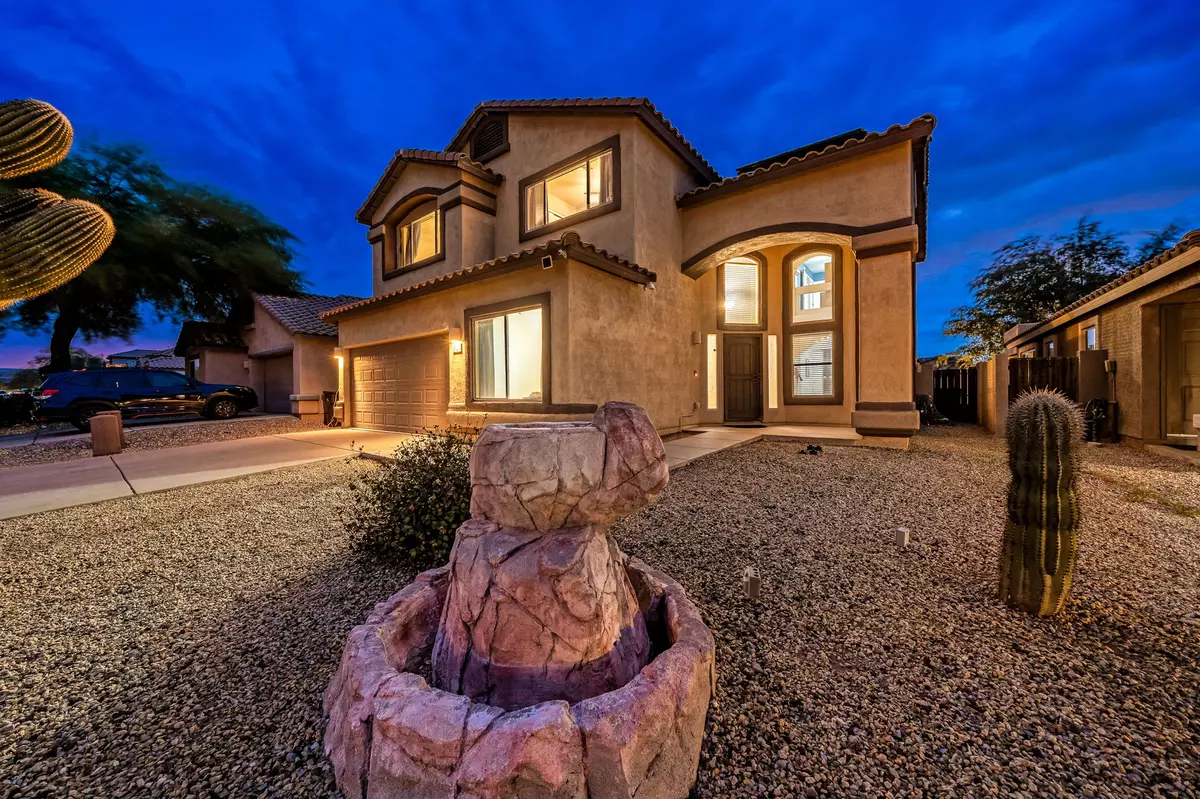 Sahuarita, AZ 85629-7808,328 W Calle Paso Suave