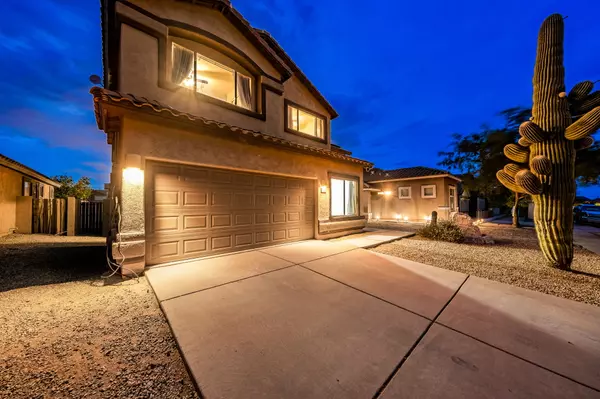 Sahuarita, AZ 85629-7808,328 W Calle Paso Suave