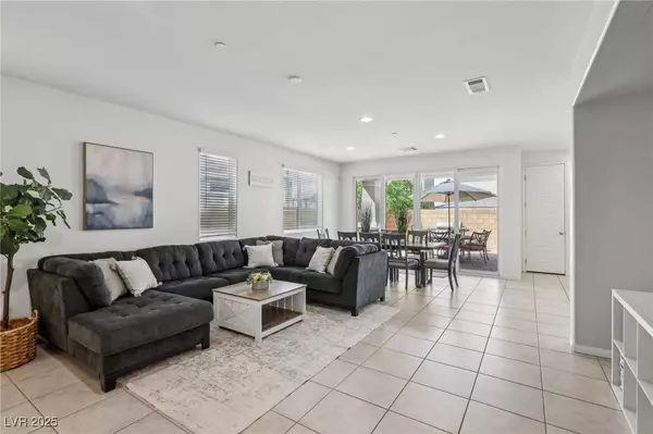 160 Lilt AVE, Henderson, NV 89011