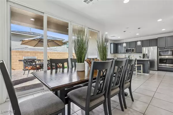 160 Lilt AVE, Henderson, NV 89011