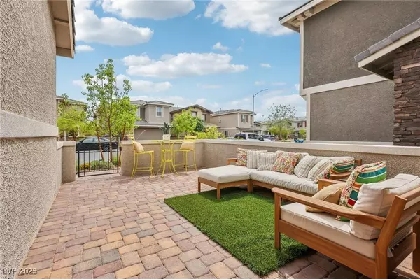 160 Lilt AVE, Henderson, NV 89011