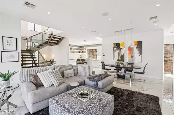 426 Tranquil Peak CT, Henderson, NV 89012