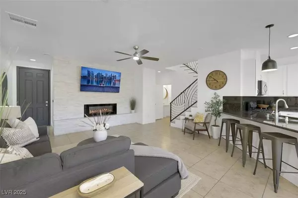 11360 McKinney Falls ST, Las Vegas, NV 89141