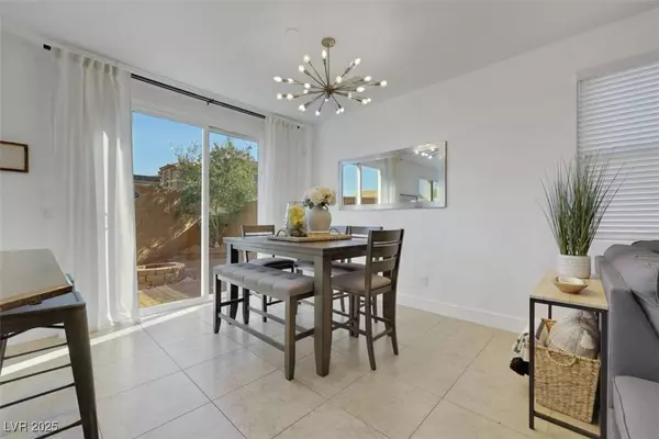 11360 McKinney Falls ST, Las Vegas, NV 89141