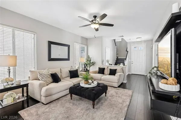 8188 Golden Flowers ST, Las Vegas, NV 89139