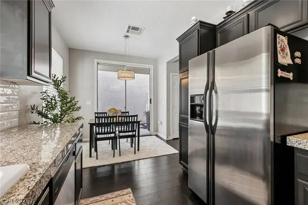 8188 Golden Flowers ST, Las Vegas, NV 89139