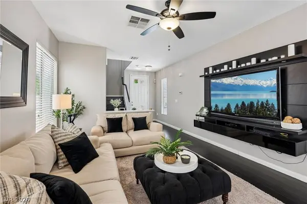 8188 Golden Flowers ST, Las Vegas, NV 89139