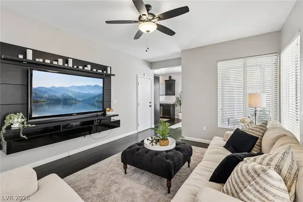 8188 Golden Flowers ST, Las Vegas, NV 89139