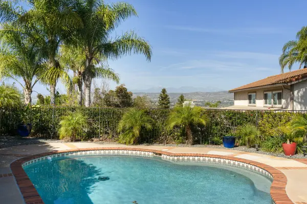 639 S Scout Trl, Anaheim, CA 92807-4756