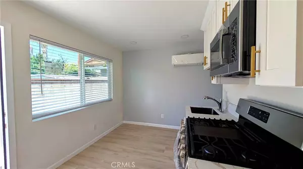 7923 Leeds ST #B, Downey, CA 90242