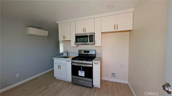 7923 Leeds ST #B, Downey, CA 90242