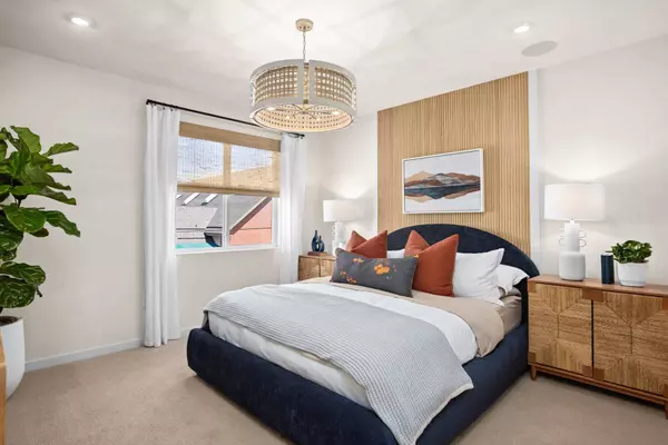 7001 Solara Way, Westminster, CA 92683