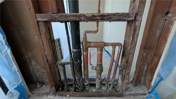 1422 Peckham, Fullerton, CA 92833