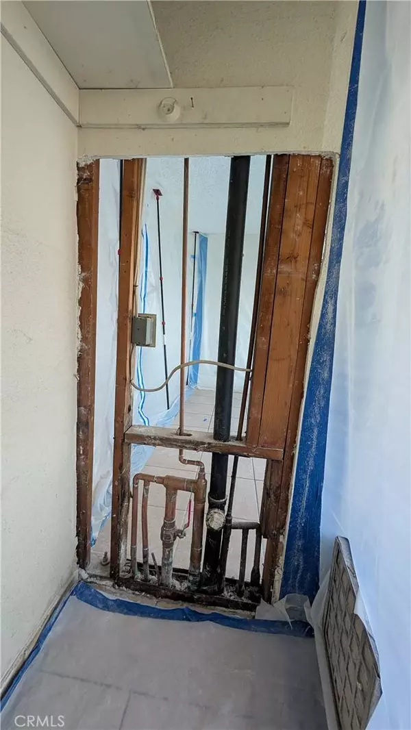 1422 Peckham, Fullerton, CA 92833