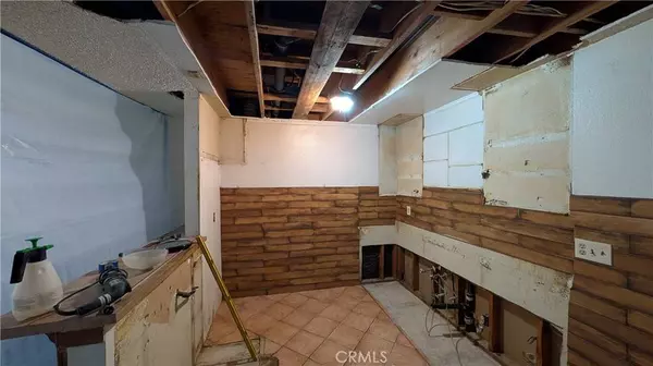 1422 Peckham, Fullerton, CA 92833