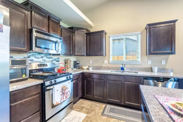 3508 Humbug DR, Anderson, CA 96007